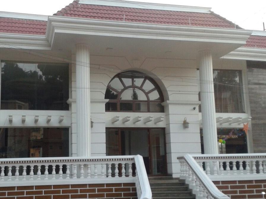 The Majestic Crown Hotel Ooty Exterior foto